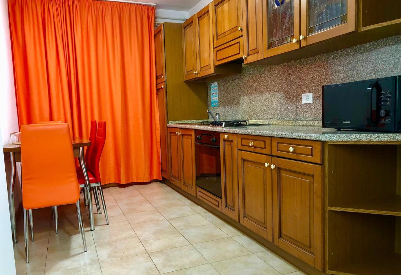 Urban Apartment - Slatina City Centre Екстер'єр фото