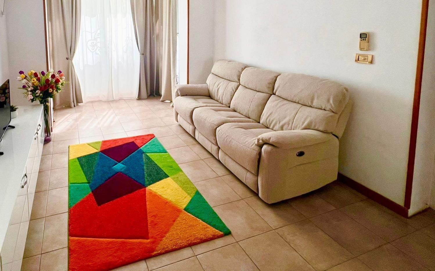 Urban Apartment - Slatina City Centre Екстер'єр фото